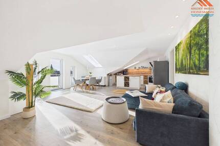 Exklusives Wohnerlebnis unter den Dächern von Friedrichstadt - Design-Juwel inklusive Interieur