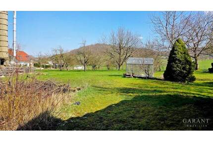 ** Bauernhaus mit großem Baugrundstück ** - Eschenbach