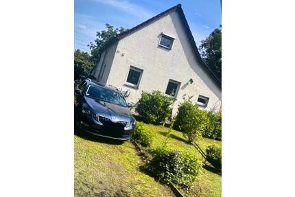 Einfamilienhaus in Petershagen mit großem Grundstück zu verkaufen - Fredersdorf-Vogelsdorf