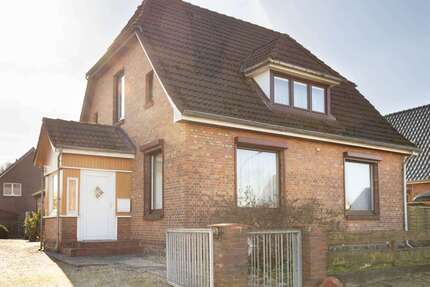 Haus zum Kaufen in Schwarzenbek 275.000,00 € 100 m²