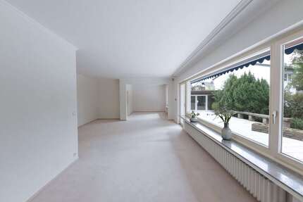 Haus zum Kaufen in Bonn-Ippendorf 1.135.000,00 € 317 m²