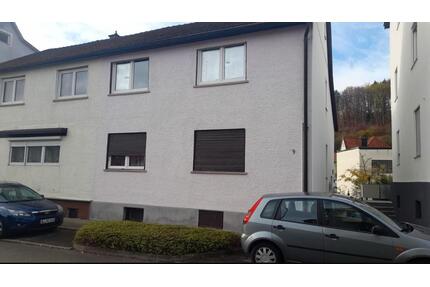 Doppelhaushälfte mit Potenzial – Ideal für Handwerker - Albstadt