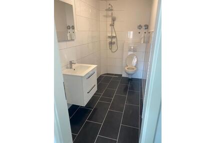 Frisch kernsanierte 1-Zimmer-Wohnung - Achim