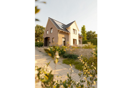 Sie lieben Sonne und viel Licht? Dann ist dies Ihr energiesparendes Town & Country Haus in Mühlha... - Mühlhausen/Thüringen Seebach