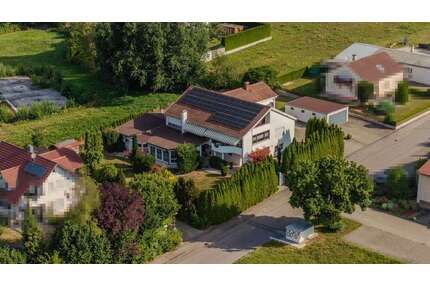 Haus zum Kaufen in Burgrieden 827.500,00 € 329.37 m²