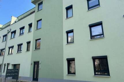 Wohnung zum Mieten in Halle 1.313,00 € 93 m²