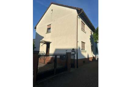 Haus zum Kaufen in Oftersheim 449.000,00 € 150 m²