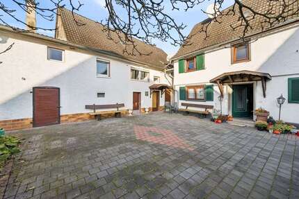 Haus zum Kaufen in Erlensee 395.000,00 € 211 m²