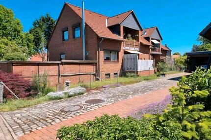 Maisonette Eigentumswohnung Hehlingen mit Balkon, Garten, Kamin - Wolfsburg Almke