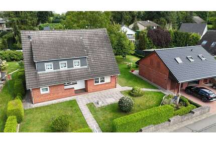 Haus zum Kaufen in Rosengarten 650.000,00 € 272.22 m²