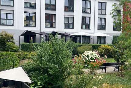 Wohnung zum Kaufen in Bergisch Gladbach 215.000,00 € 24.41 m²