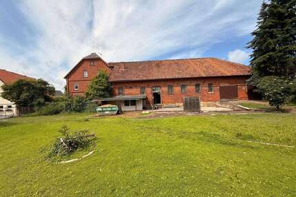 Haus zum Kaufen in Salzhemmendorf 289.000,00 € 300 m²