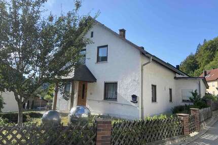 Haus zum Kaufen in Riedenburg 321.000,00 € 162.69 m²