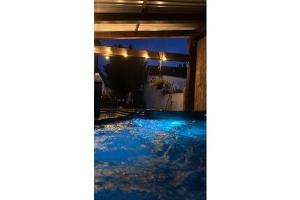 2-Zimmer-Erdgeschosswohnung mit Garten & Jacuzzi - Weiden in der Oberpfalz