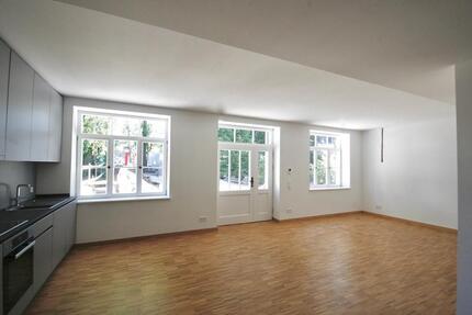 EG-Wohnung in schönem Altbau - 760,00&nbsp;EUR Kaltmiete, ca.&nbsp; 55,00&nbsp;m&sup2; in Mindelheim (PLZ: 87719)