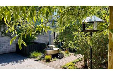 Haus zum Kaufen in Erkrath 690.000,00 € 200 m²