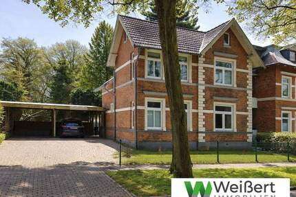 Historisches Jugendstilhaus auf 723 m² Grundstück - voll vermietet mit Entwicklungspotenzial - Itzehoe