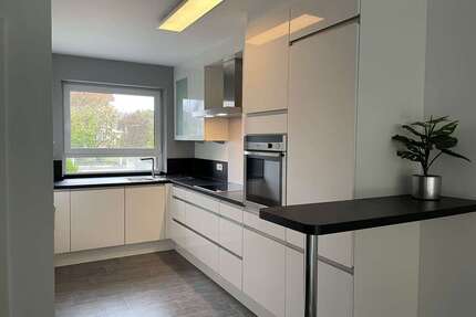 Haus zum Mieten in Landsberied 2.290,00 € 152 m²