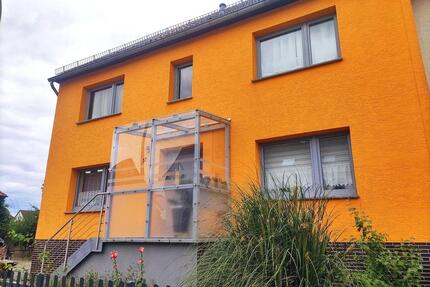 MFH - Wohnhaus mit 3WE ( 120m2 30m2 32m2 ) - Baunatal