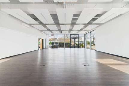 Büro in Ludwigsburg 2.688,00 € 256 m²