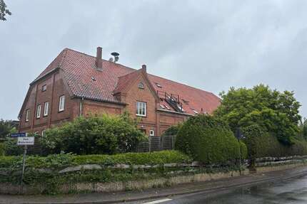 Haus zum Kaufen in Rohlstorf OT Quaal 779.000,00 € 335 m²