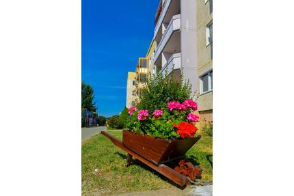 3-Raum-Wohnung mit Einbauküche - 415,00&nbsp;EUR Kaltmiete, ca.&nbsp; 68,96&nbsp;m&sup2; in Reichenbach im Vogtland (PLZ: 08468)