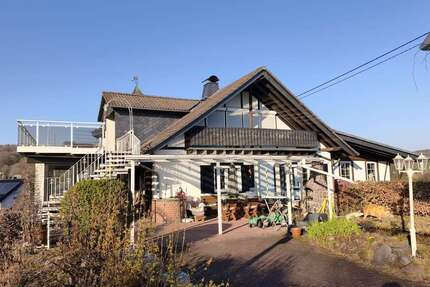 Haus zum Kaufen in Morsbach 525.000,00 € 245 m²