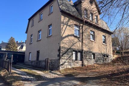 Mehrfamilienhaus - 140.000,00&nbsp;EUR Kaufpreis, ca.&nbsp; 185,00&nbsp;m&sup2; in Rodewisch (PLZ: 08228)
