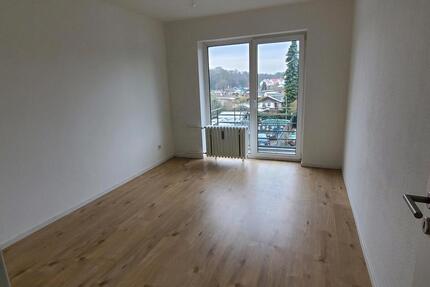 2 Zimmer Wohnung - 450,00&nbsp;EUR Kaltmiete, ca.&nbsp; 50,00&nbsp;m&sup2; in Essen (PLZ: 45326) Stadtbezirk V