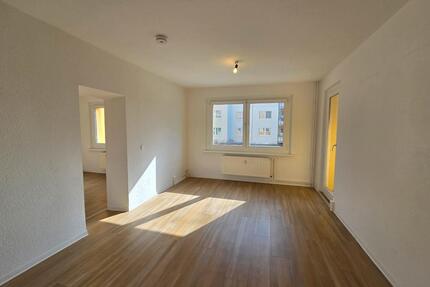 Naturnah wohnen - 4-Zimmer-EG-Wohnung mit Balkon in Bad Saarow