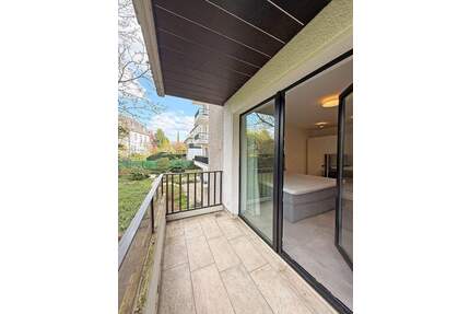 Idyllische 2-Zi-Whg mit großem, ruhigen Balkon im begehrten Oberkassel - Düsseldorf