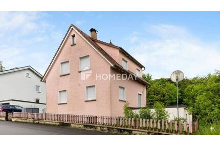 Zweifamilienhaus in Obersulm mit Garten, Balkon, Garagen und viel Gestaltungspotenzial