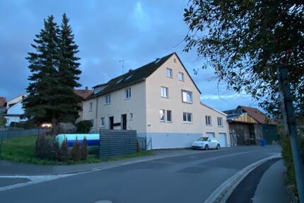 120 m² Wohnung in Neubrunn 6 Zimmer, 2 Bäder, Küche Großfamilie