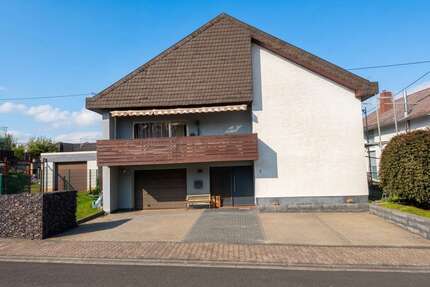 Haus zum Kaufen in Boden 495.000,00 € 247 m²