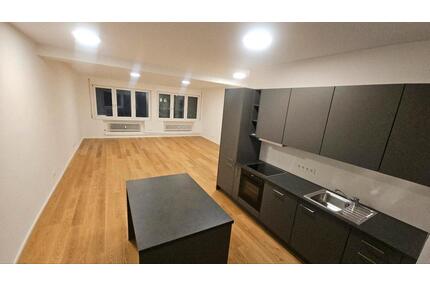 2 Zimmer Wohnung Ulm Mitte 68m² + 30m² Terrasse Münsterblick Neu!