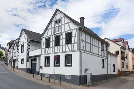 Haus zum Kaufen in Mülheim-Kärlich 440.000,00 € 126 m²