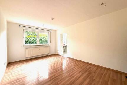 Gemütliche Souterrainwohnung in ruhiger Lage - Neustadt an der Aisch