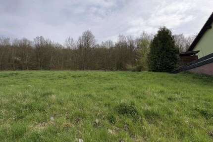 Grundstück zu verkaufen in Obernhof 85.000,00 € 825 m²