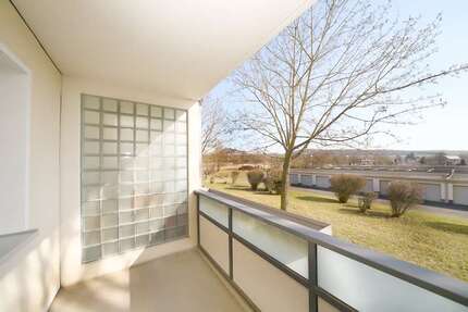 Wohnung zum Mieten in Lutherstadt Eisleben 282,00 € 56.27 m²