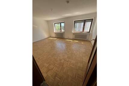 Wohnung zum Mieten in Karlsruhe 800,00 € 72.64 m²