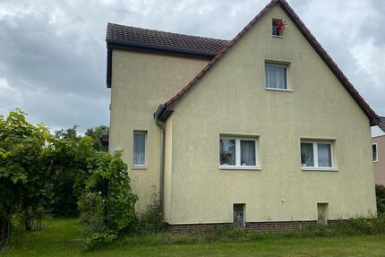 Haus mit Grundstück - 435.000,00&nbsp;EUR Kaufpreis, ca.&nbsp; 100,00&nbsp;m&sup2; in Brieselang (PLZ: 14656)