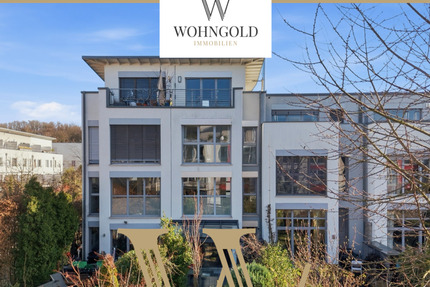 Modernes Stadthaus in Bestlage von Köln-Junkersdorf - direkt am Stadtwald