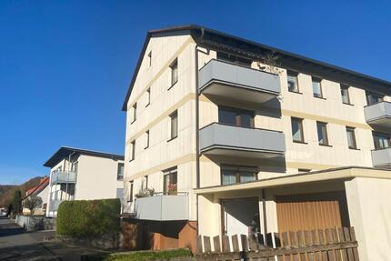 Ruhige sonnenverwöhnte 80 m² 3,5-ZKB Wohnung, ZentrumSackgasse - Hardegsen