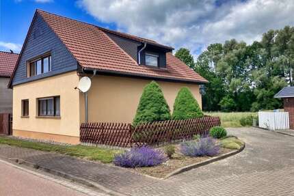 Haus zum Kaufen in Sangerhausen 189.000,00 € 140 m²
