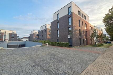 *Helle Erdgeschosswohnung mit großer Terrasse und eigenem Gartenanteil* - Peine