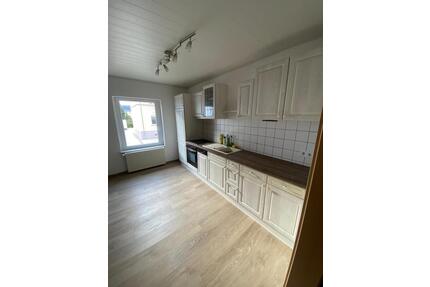 3 Raum Wohnung in Falkenberg neu renoviert mit Einbauküche - Falkenberg/Elster