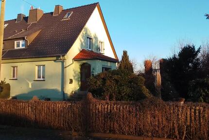 Haus Doppelhaus - 170.000,00&nbsp;EUR Kaufpreis, ca.&nbsp; 87,00&nbsp;m&sup2; in Langenwetzendorf (PLZ: 07957)