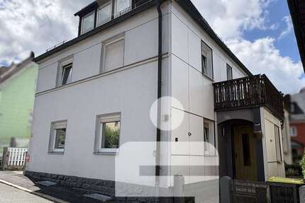 Haus zum Kaufen in Schwarzenbach a.Wald 129.000,00 € 161.35 m²