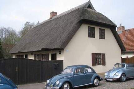 von Privat Reethaus in Krummin Insel Usedom mit Einliegerwohnung und kleinem Ferienhaus mit Sauna