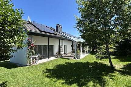 Haus zum Kaufen in Schopfheim 995.000,00 € 225 m²